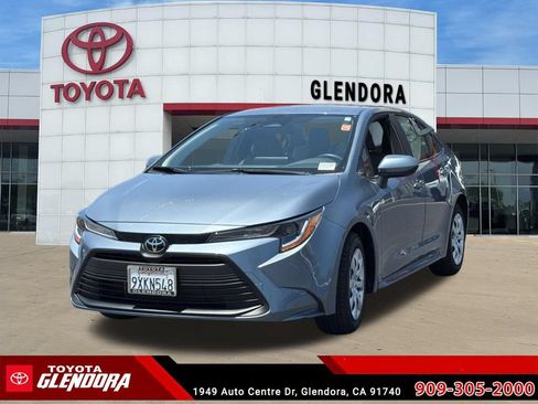 Used 2026 Toyota Corolla LE FWD image 4