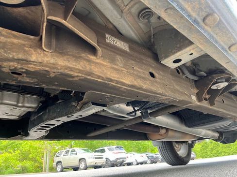 Used 2021 Chevrolet Silverado 1500 Custom RWD image 45