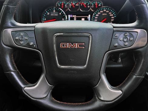 Used 2017 GMC Sierra 1500 SLT AWD/4WD image 16