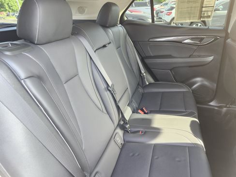 Used 2023 Buick Envision Essence FWD image 20