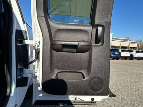 Used 2013 GMC Sierra 1500 SLE w/ Power Tech Package image 21