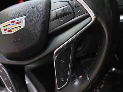Used 2019 Cadillac XT5 Premium Luxury FWD image 20