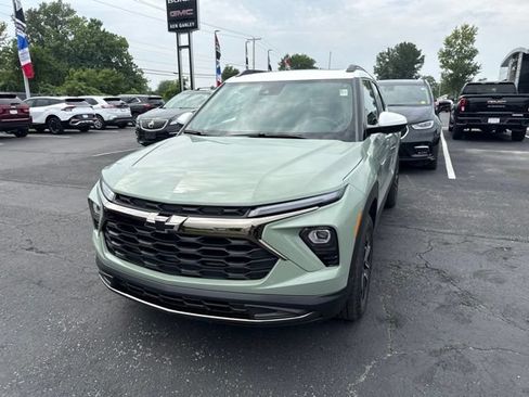 Used 2024 Chevrolet TrailBlazer ACTIV w/ Convenience Package AWD/4WD image 10