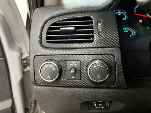 Used 2011 Chevrolet Silverado 2500 LTZ w/ LTZ Plus Package image 17