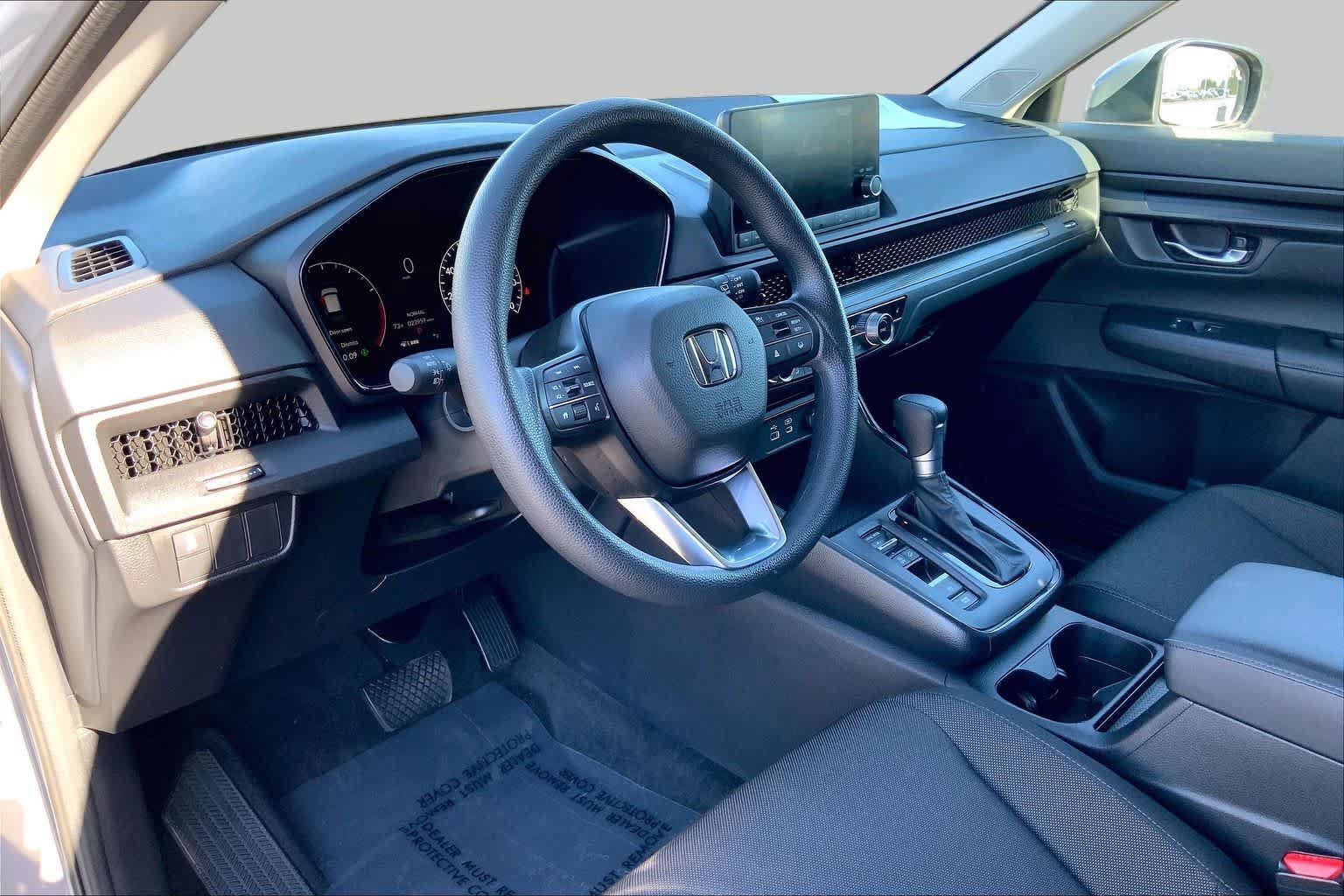Used 2025 Honda CR-V EX image 17