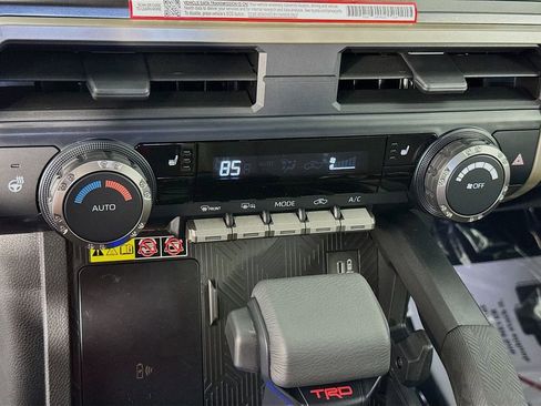 New 2025 Toyota Tacoma TRD Off-Road image 19