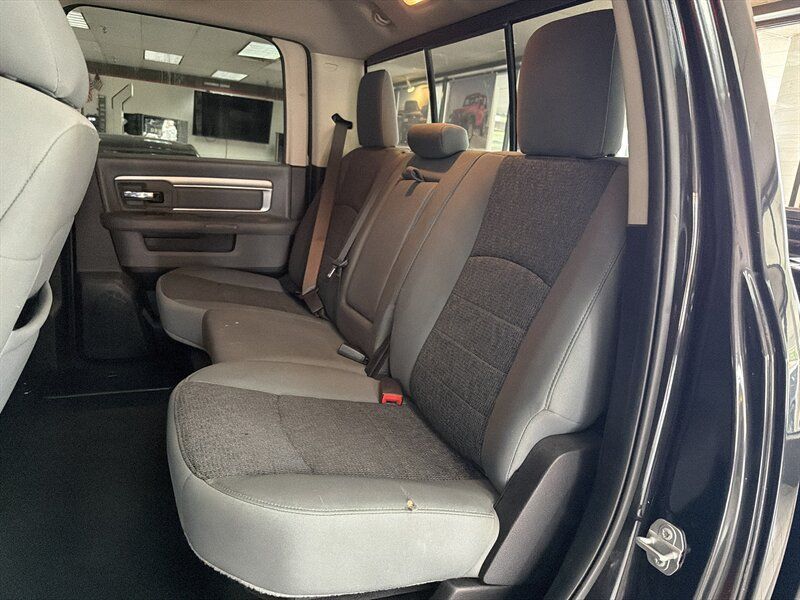 Used 2019 RAM 1500 Big Horn AWD/4WD image 18