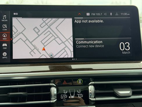 Used 2024 BMW X4 xDrive30i w/ Parking Assistance Package image 30