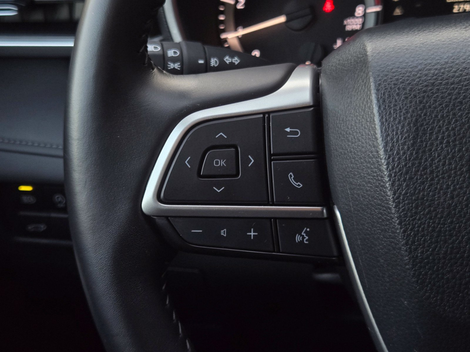 Certified 2026 Toyota Highlander XLE AWD/4WD image 23