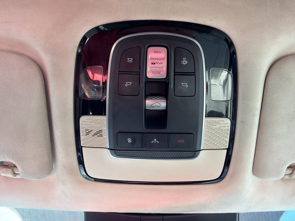 Used 2020 Hyundai Palisade Limited FWD image 40