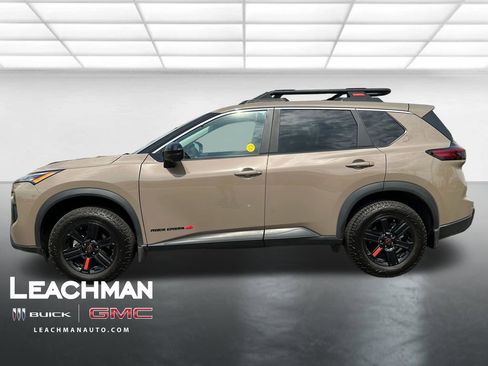 Used 2025 Nissan Rogue Rock Creek w/ Rock Creek Premium Package AWD/4WD image 7