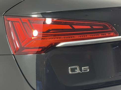 Used 2023 Audi Q5 2.0T Premium Plus w/ Premium Plus Package image 26