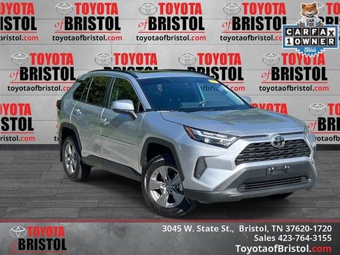 Used 2025 Toyota RAV4 XLE w/ Convenience Package AWD/4WD image 1