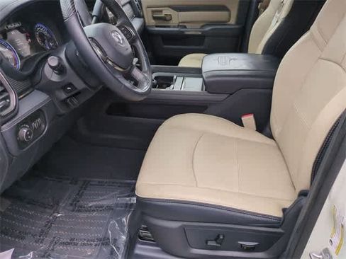 Used 2020 RAM 2500 Limited image 17