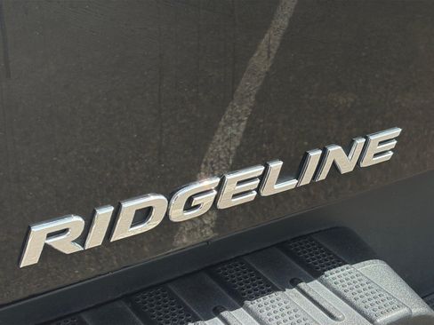 Used 2021 Honda Ridgeline Black Edition image 35