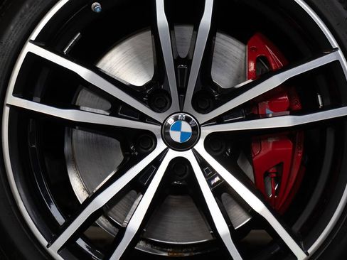 Used 2023 BMW 330i xDrive Sedan w/ M Sport Package image 11