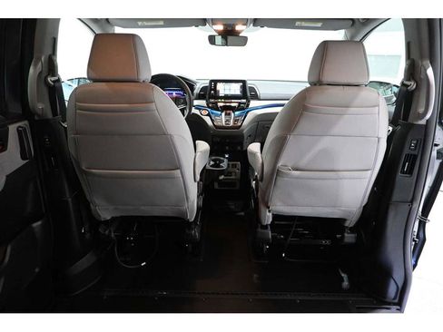 Used 2023 Honda Odyssey Touring image 20