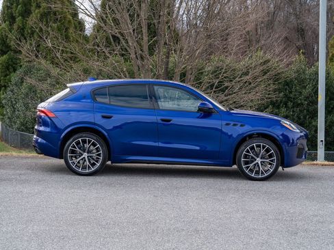 New 2026 Maserati Grecale Modena image 8