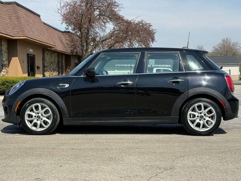 Used 2020 MINI Cooper 4-Door Hardtop w/ Storage Package image 2