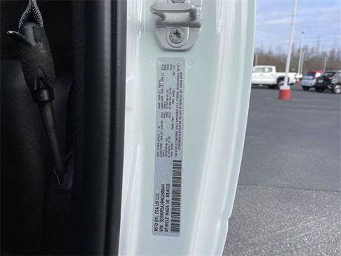 Used 2024 RAM 2500 Tradesman w/ Chrome Appearance Group image 30