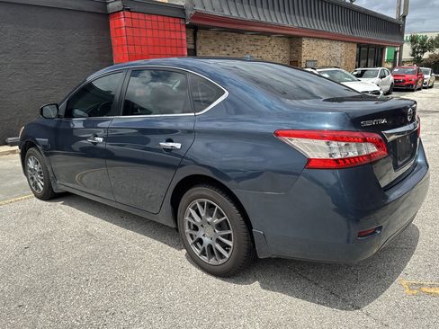 Used 2013 Nissan Sentra SV w/ Driver Pkg FWD image 5