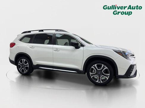 Used 2024 Subaru Ascent Limited AWD/4WD image 12