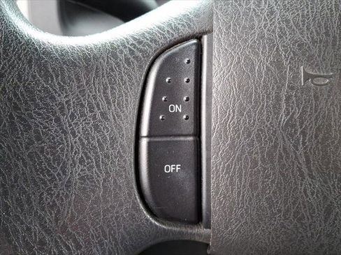 Used 2011 Ford E-350 and Econoline 350 Super Duty w/ Shuttle Bus Prep Pkg image 16