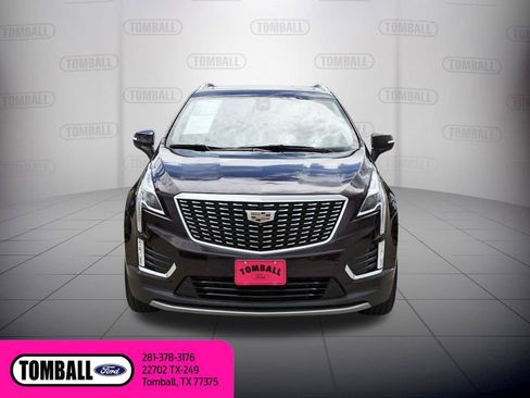 Used 2021 Cadillac XT5 Premium Luxury FWD image 2