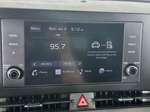 Used 2025 Kia Sportage LX FWD image 19