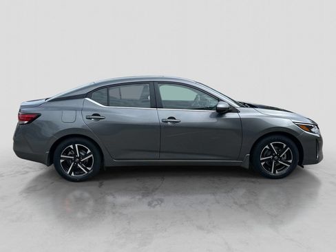 Certified 2024 Nissan Sentra SV w/ All-Weather Package FWD image 6
