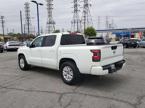 Used 2022 Nissan Frontier SV RWD image 31