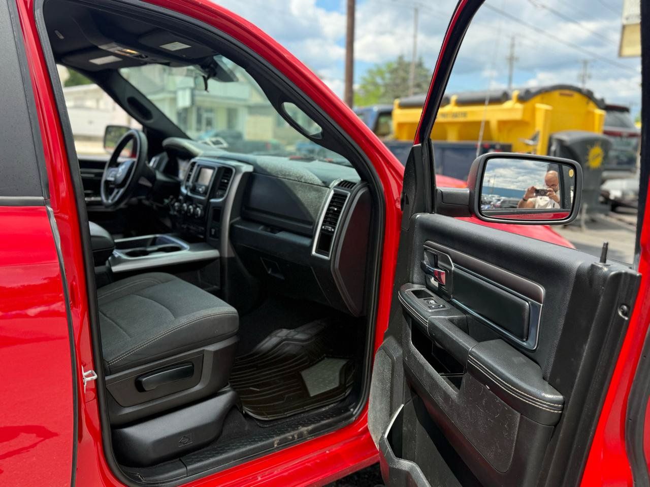 Used 2021 RAM 1500 Warlock AWD/4WD image 37