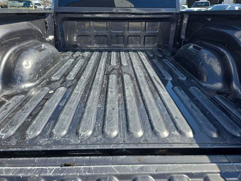 Used 2021 RAM 2500 Tradesman w/ Chrome Appearance Group image 14