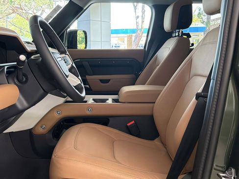 New 2026 Land Rover Defender 110 S AWD/4WD image 5