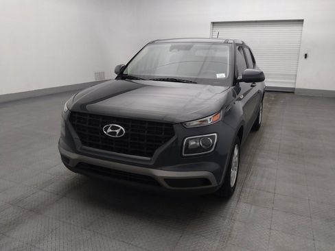 Used 2023 Hyundai Venue SE FWD image 15