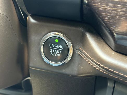Used 2022 Ford Expedition Max King Ranch AWD/4WD image 19