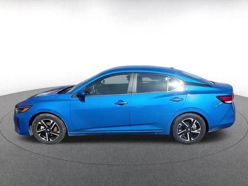 Used 2025 Nissan Sentra SV FWD image 6