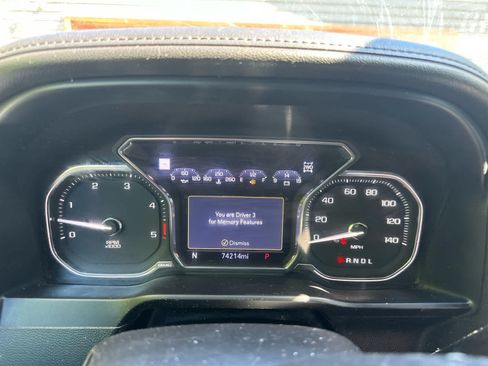 Used 2022 GMC Sierra 2500 Denali AWD/4WD image 10