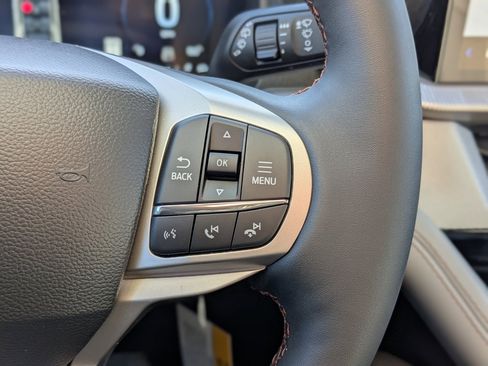 New 2026 Ford Explorer Active w/ Active Comfort Package image 31