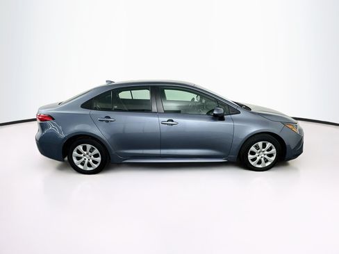 Used 2025 Toyota Corolla LE FWD image 10