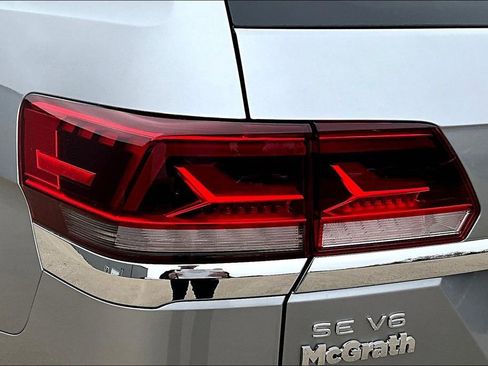 Used 2023 Volkswagen Atlas SE w/ Panoramic Sunroof Package image 23