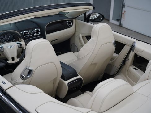 Used 2014 Bentley Continental GT Speed image 26