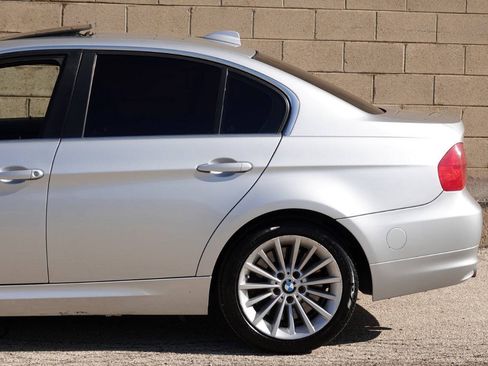Used 2011 BMW 335d Sedan RWD image 14