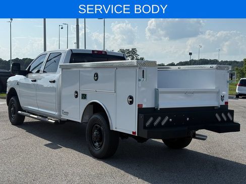 New 2026 RAM 2500 Tradesman AWD/4WD image 3