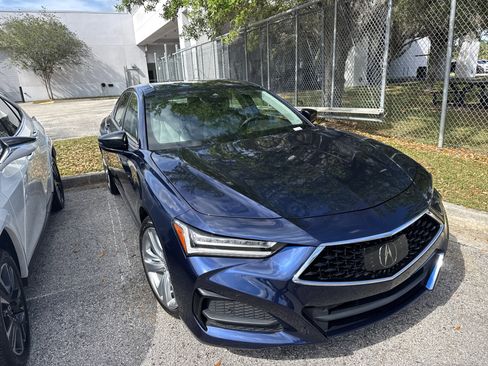 Used 2021 Acura TLX w/ Technology Package image 2