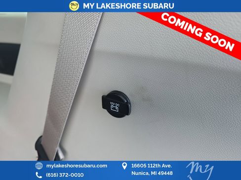 Used 2018 Chrysler Pacifica LX image 15