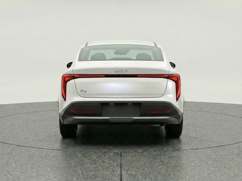 Used 2025 Kia K4 FWD image 7