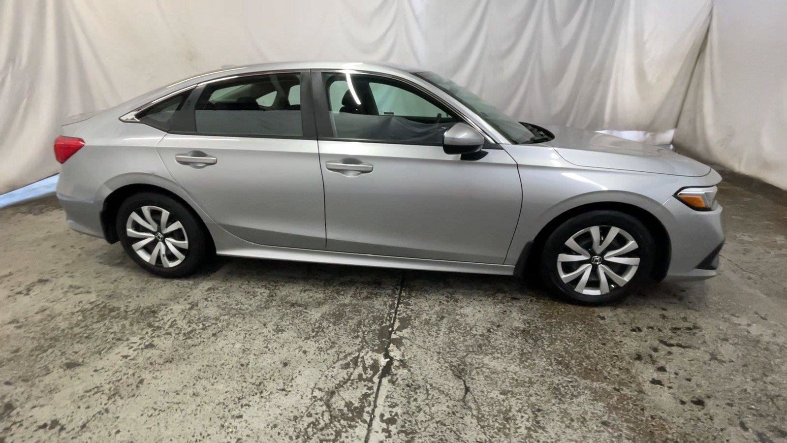 Used 2024 Honda Civic LX image 5