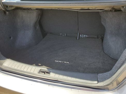 Used 2019 Nissan Sentra SV FWD image 54