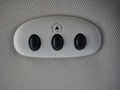 Used 2020 Ford Edge SEL w/ Convenience Package image 19